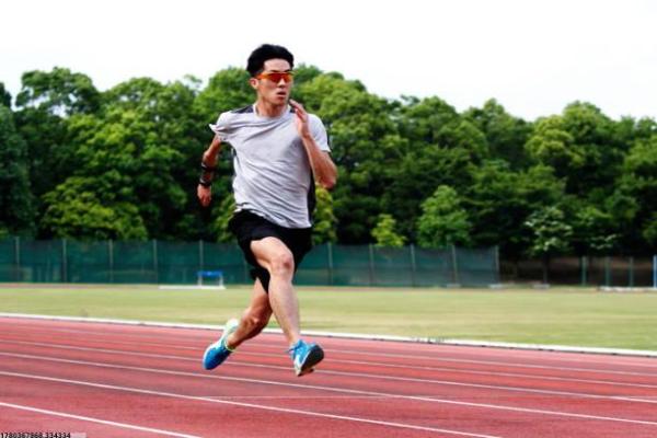 群众体育活动中应遵循的政策和建议